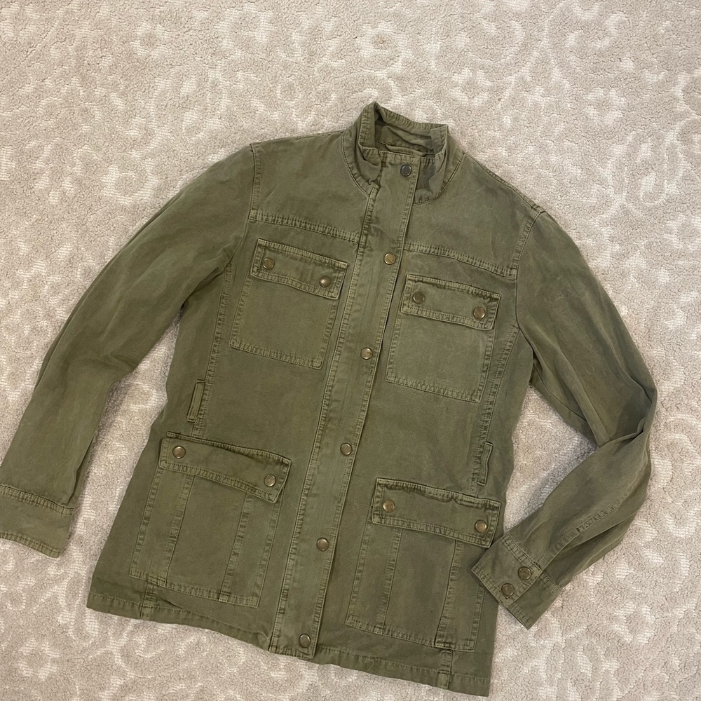 🦤 Forever 21 army green utility jacket coat M